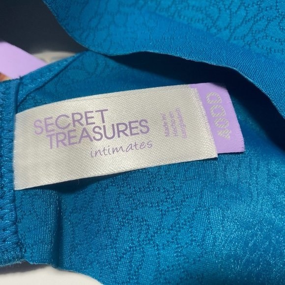 40DD Blue Wireless Seamless Full Support Bra - Picture 11 of 14